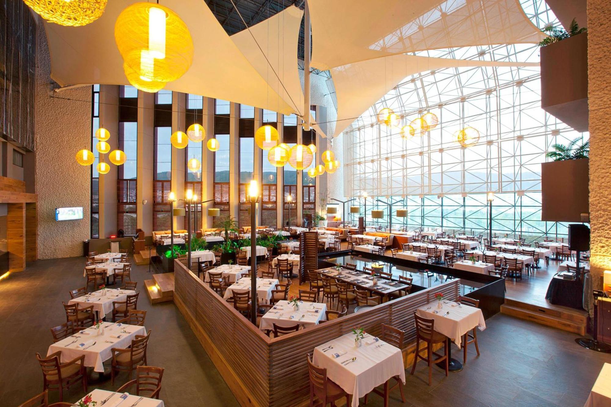 Marriott Tuxtla Gutierrez Hotel Exteriér fotografie The restaurant